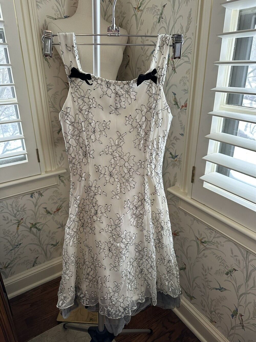 Girl Lace Dress 10 Black And White